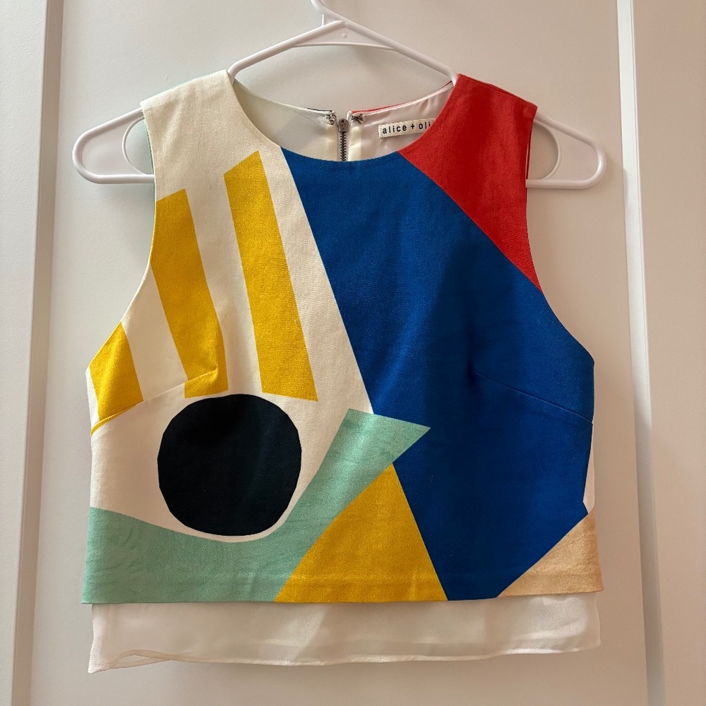 Alice + Olivia Geometric Print Sleeveless Top